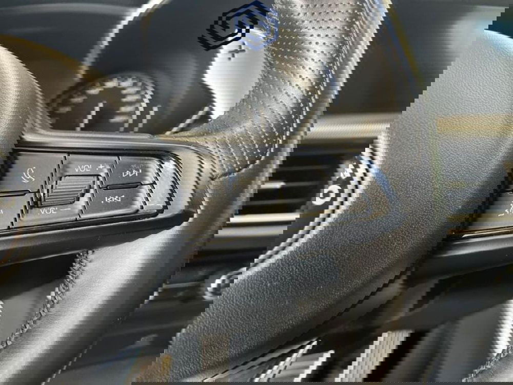 Alfa Romeo Stelvio usata a Cagliari (14)