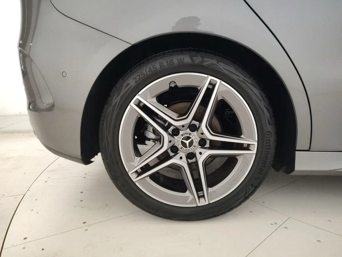 Mercedes-Benz Classe B nuova  (11)