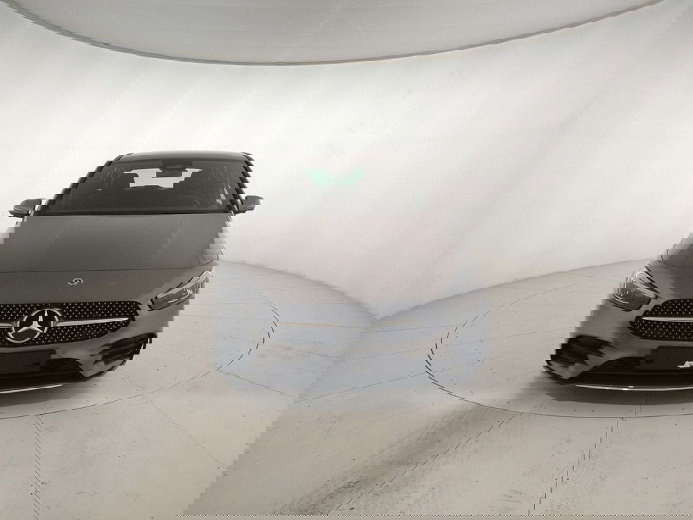 Mercedes-Benz Classe B nuova  (2)