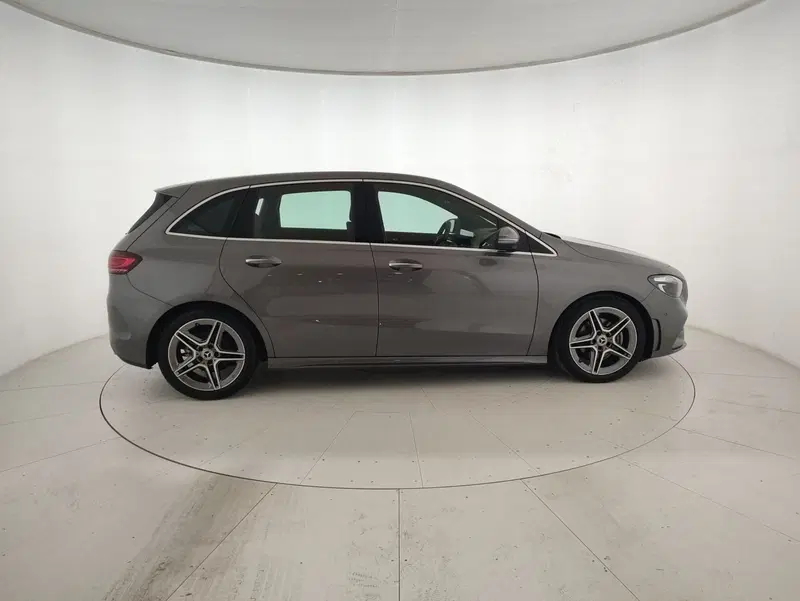 Mercedes-Benz Classe B nuova  (5)