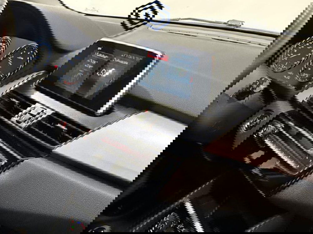 BMW Serie 2 Active Tourer usata a Cagliari (11)