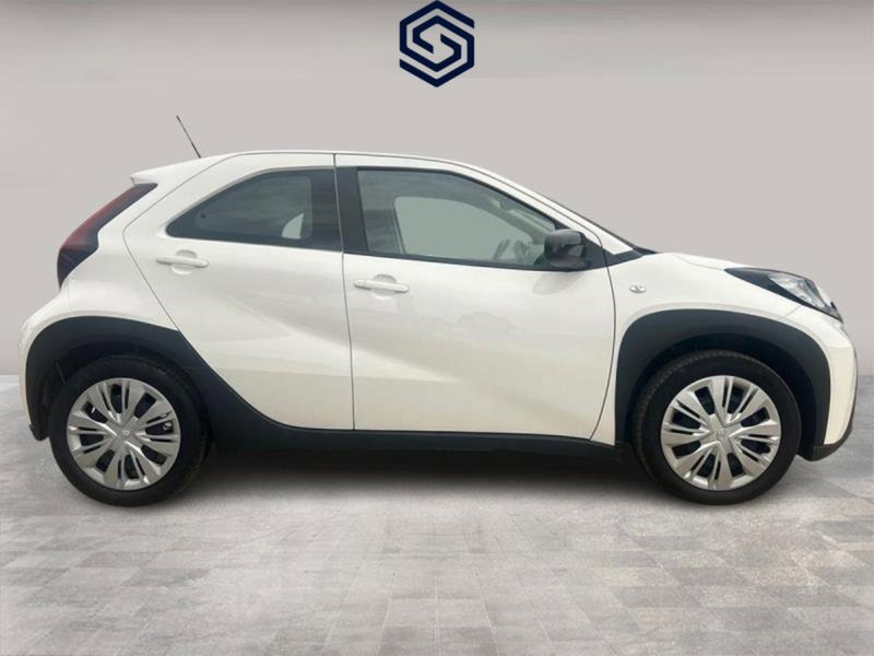 Toyota Aygo X usata a Cagliari (13)