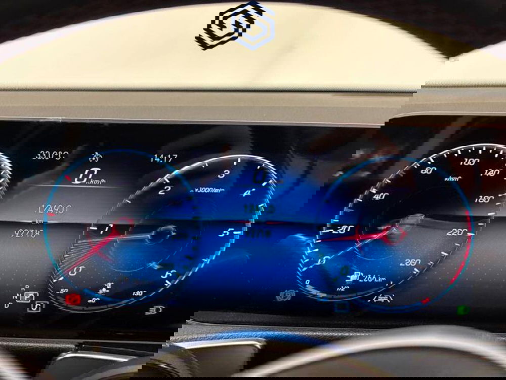 Mercedes-Benz GLB usata a Cagliari (5)