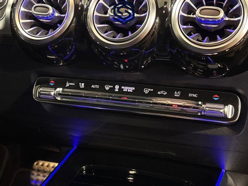 Mercedes-Benz GLB usata a Cagliari (6)