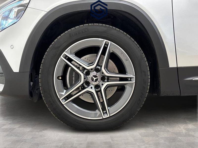 Mercedes-Benz GLB usata a Cagliari (9)