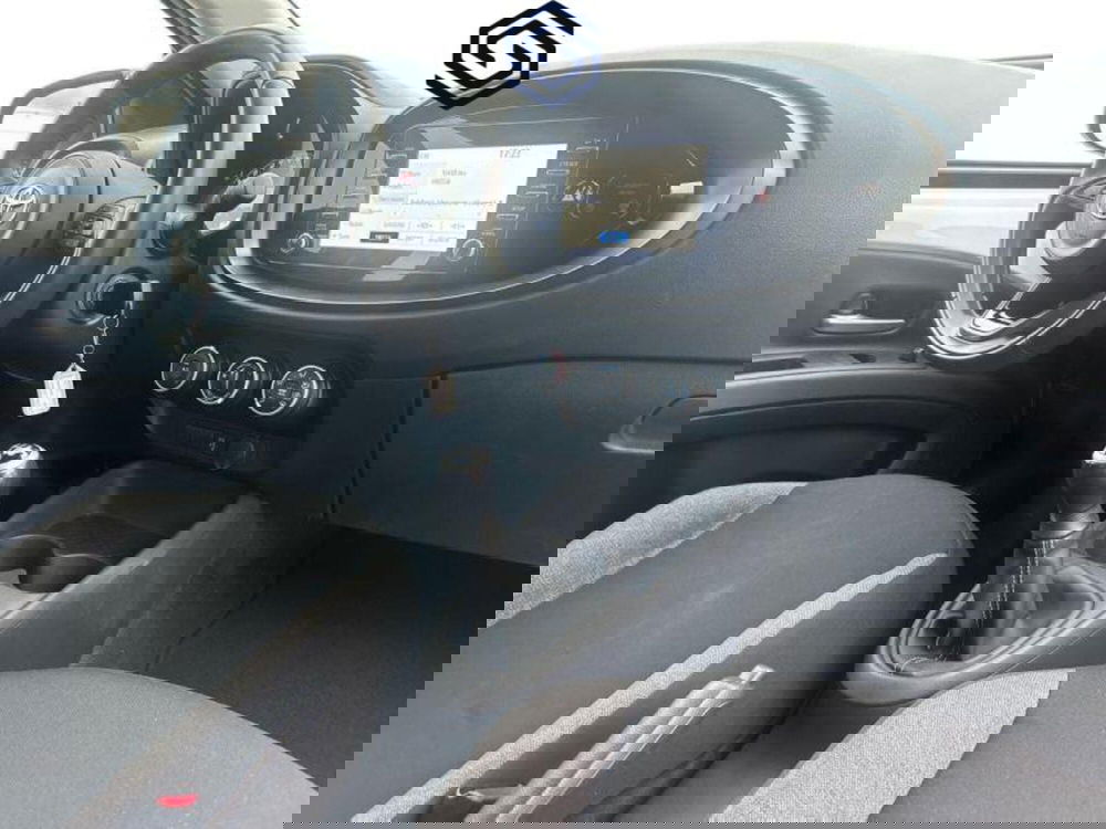 Toyota Aygo X usata a Cagliari (7)