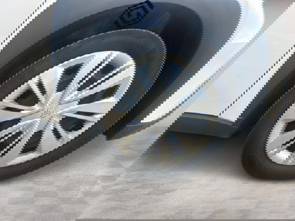 Toyota Aygo X usata a Cagliari (9)