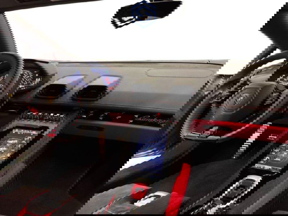 Lamborghini Huracán Coupé usata a Cagliari (12)