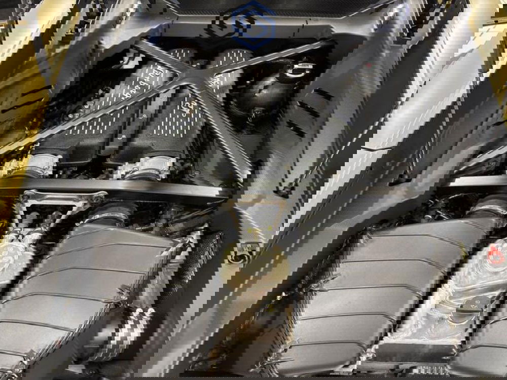 Lamborghini Huracán Coupé usata a Cagliari (17)