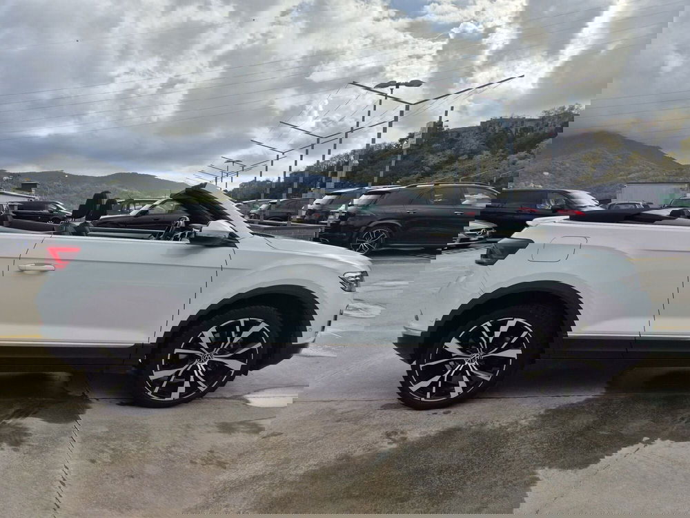 Volkswagen T-Roc Cabrio usata  (18)