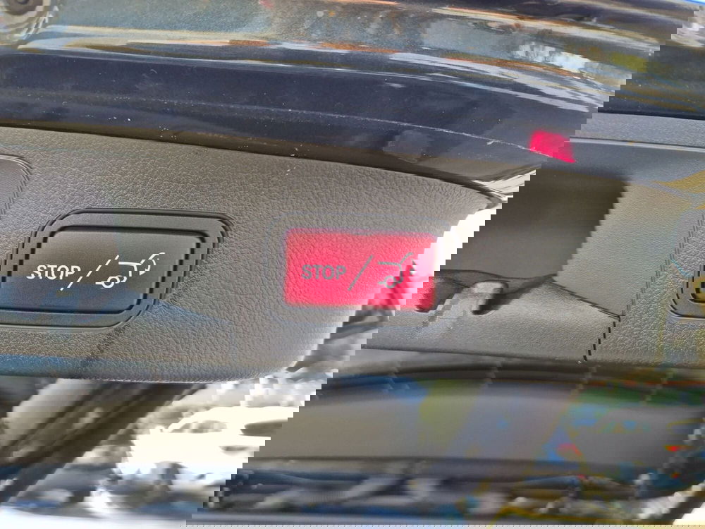 Mercedes-Benz EQA usata  (17)