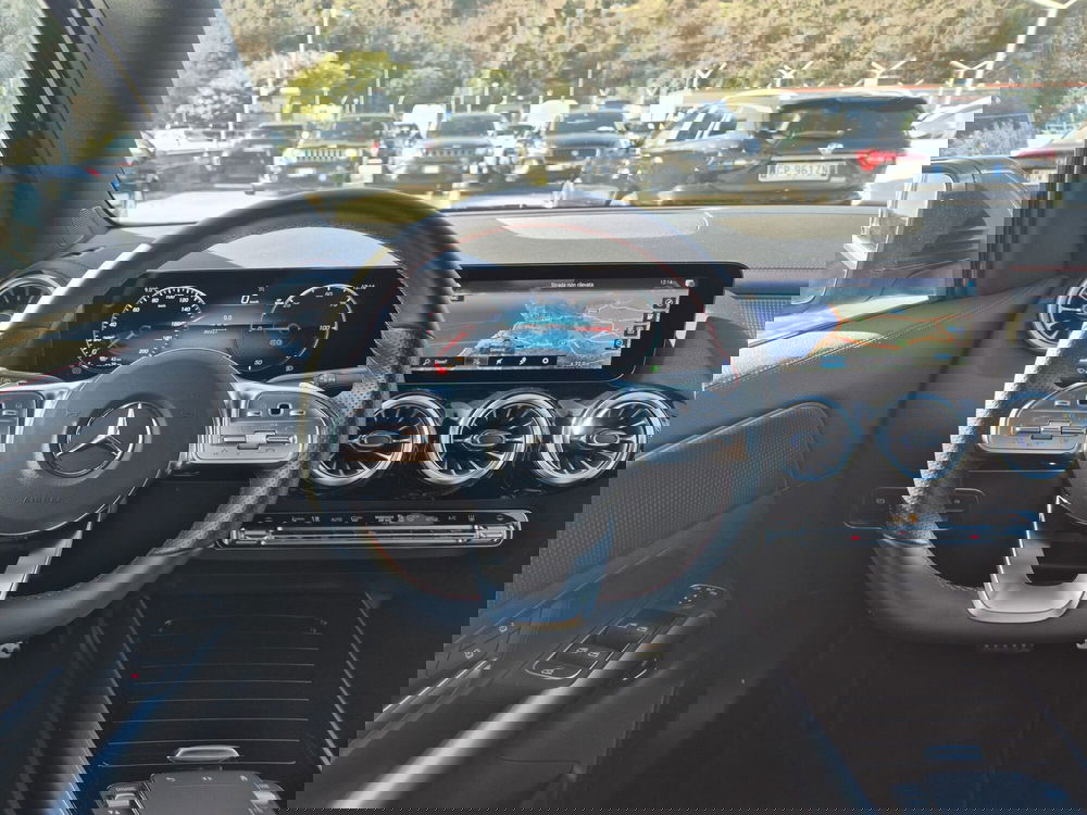 Mercedes-Benz EQA usata  (19)