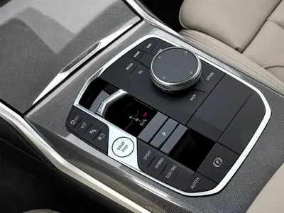 BMW Serie 3 Touring 320d xDrive nuova a Torino