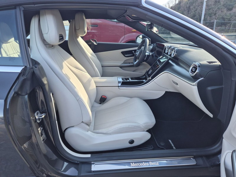 Mercedes-Benz CLE Cabrio usata  (9)