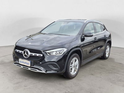 Mercedes-Benz GLA SUV 180 Automatic Sport del 2023 usata