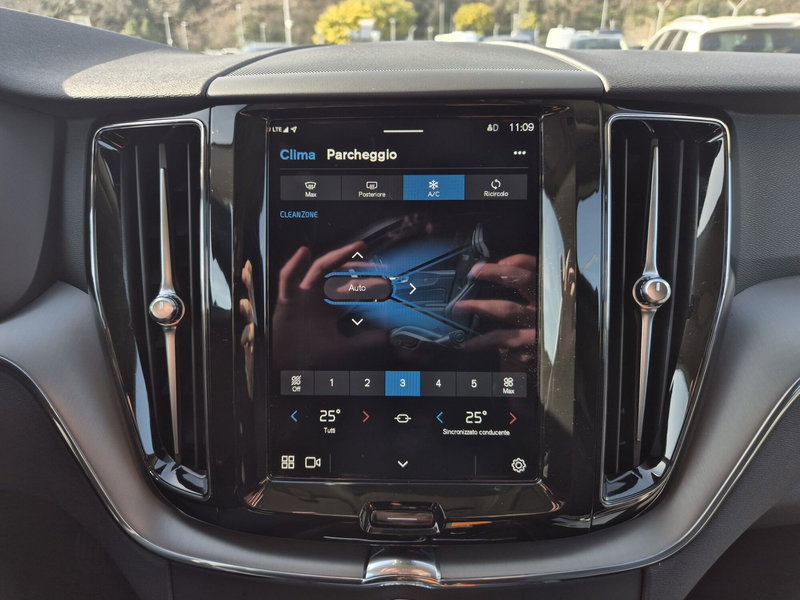 Volvo XC60 usata  (20)