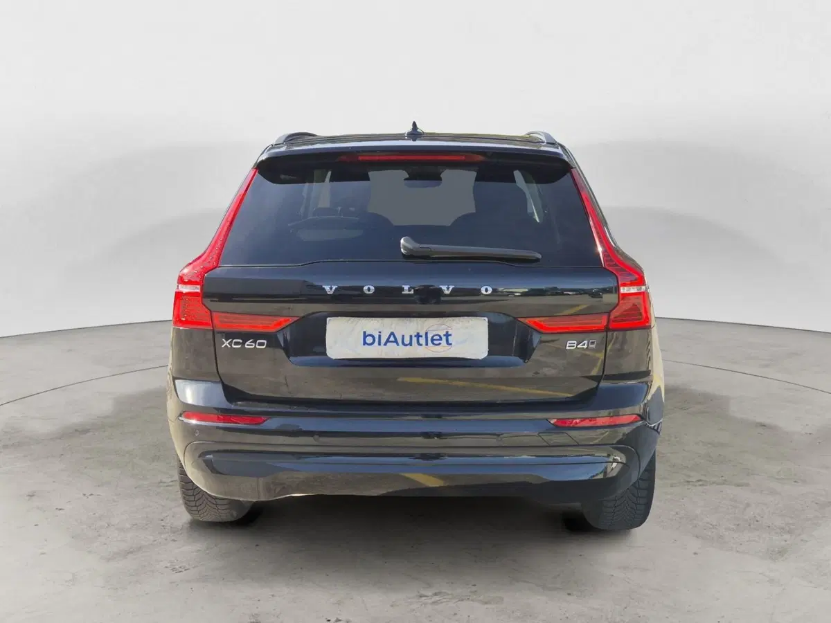 Volvo XC60 usata  (3)