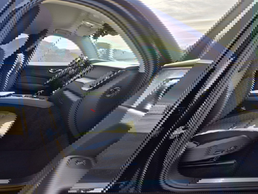 Volvo XC60 usata  (9)