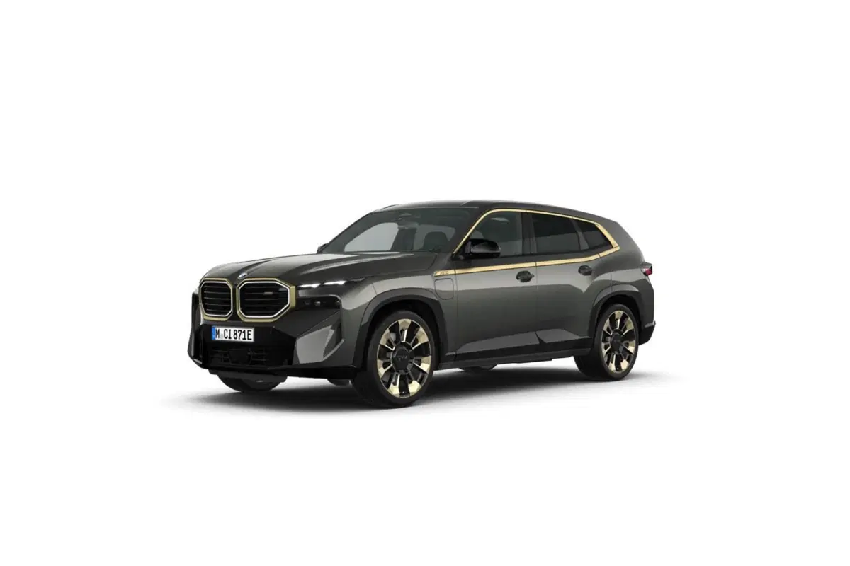 BMW XM nuova a Torino (3)