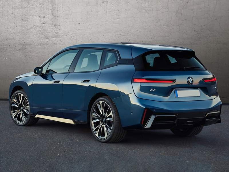 BMW iX nuova a Torino