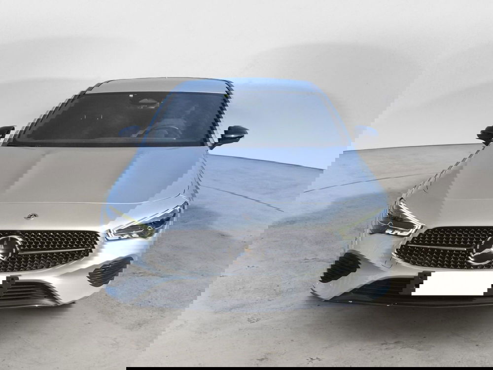 Mercedes-Benz CLA Shooting Brake usata  (2)