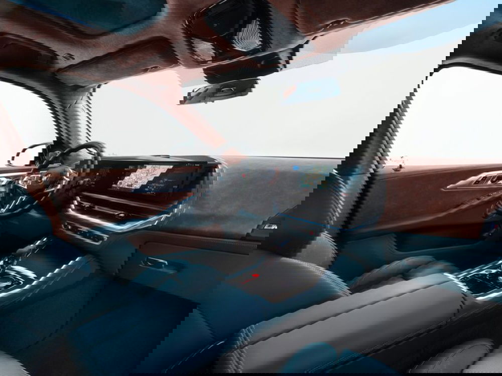 BMW XM nuova a Torino (3)