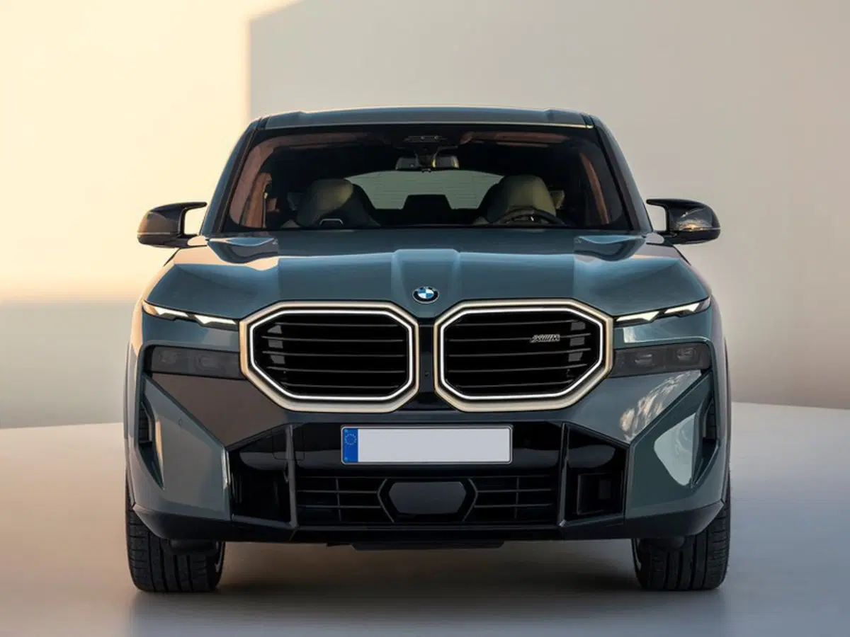 BMW XM nuova a Torino (5)