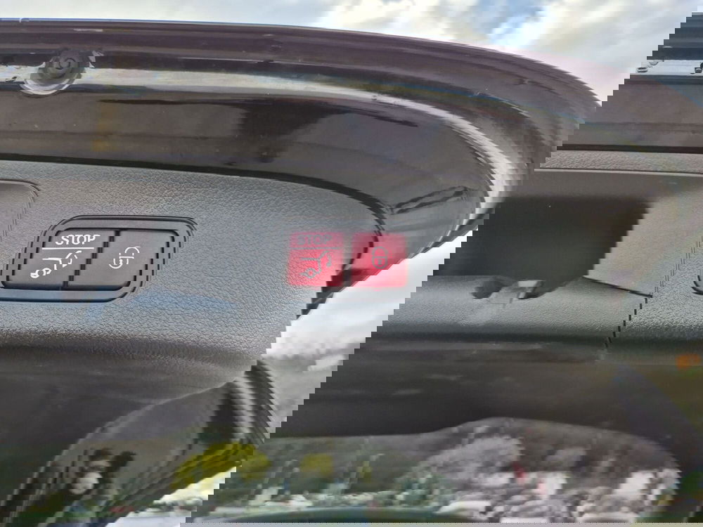 Mercedes-Benz GLA SUV usata  (16)