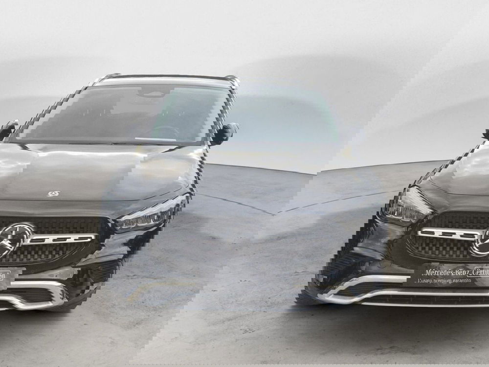 Mercedes-Benz GLA SUV usata  (2)