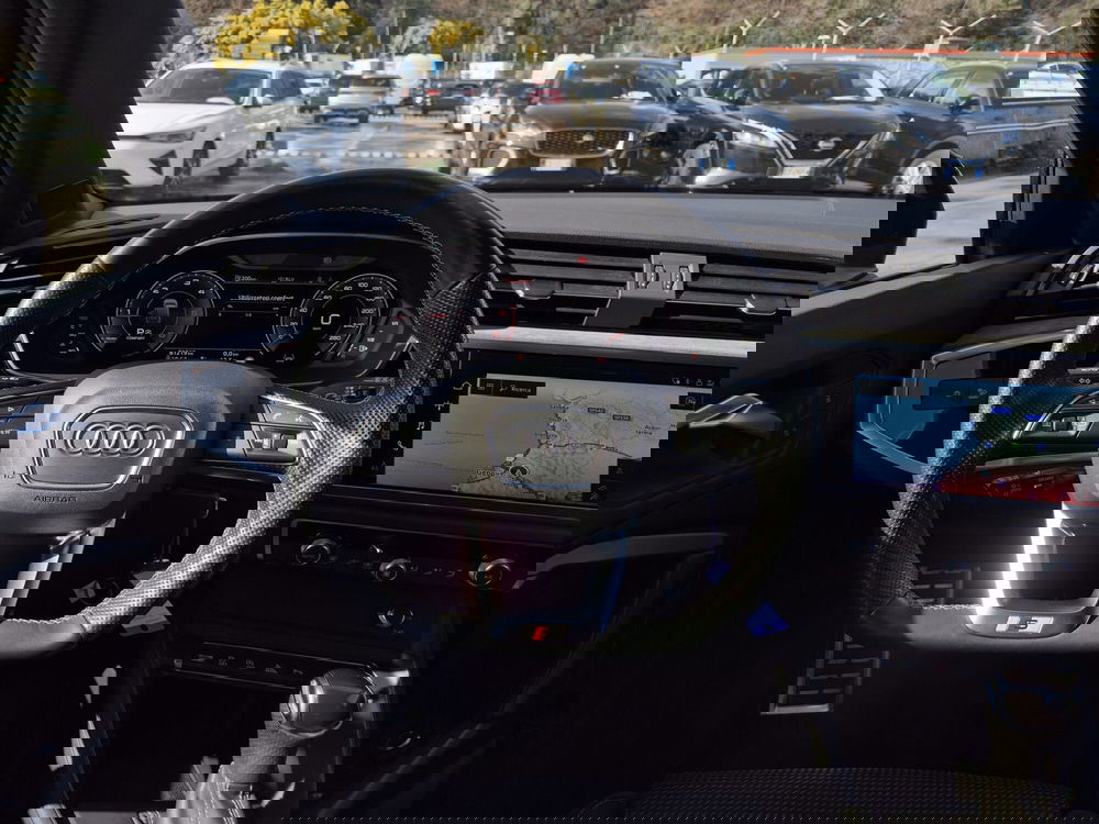 Audi Q3 Sportback usata  (18)