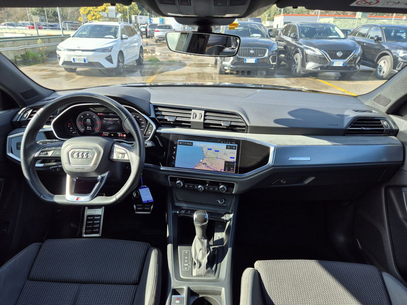 Audi Q3 Sportback usata  (8)