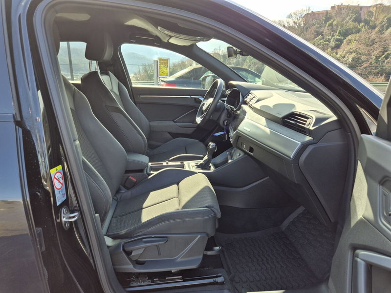 Audi Q3 Sportback usata  (9)