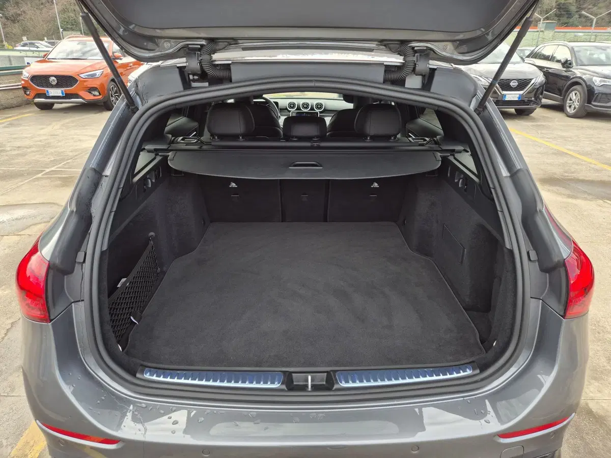 Mercedes-Benz Classe C Station Wagon usata  (12)