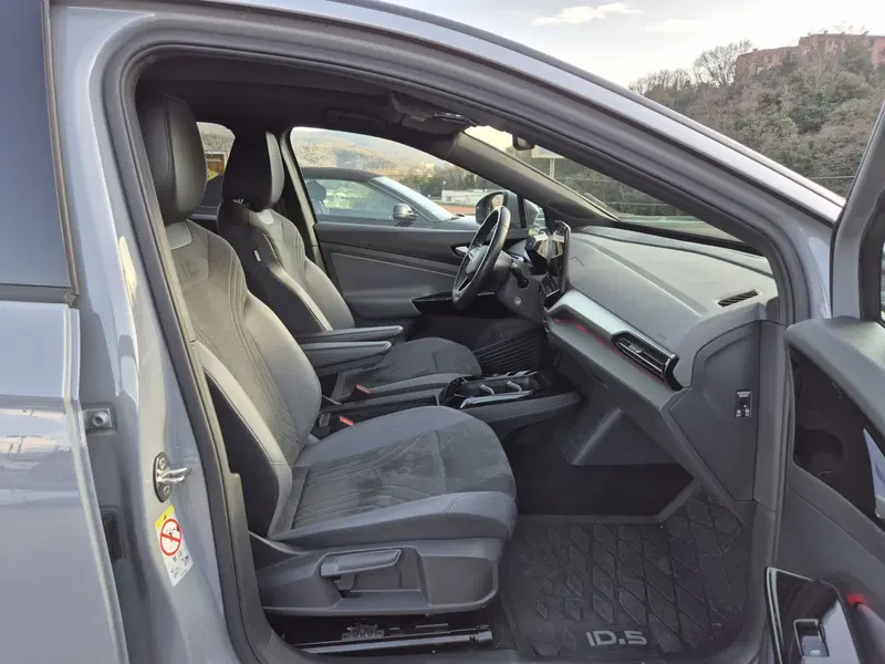 Volkswagen ID.5 usata  (9)