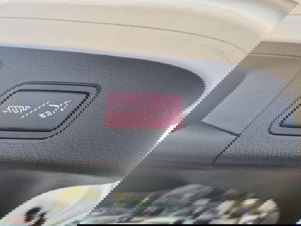 Mercedes-Benz GLA SUV usata  (17)