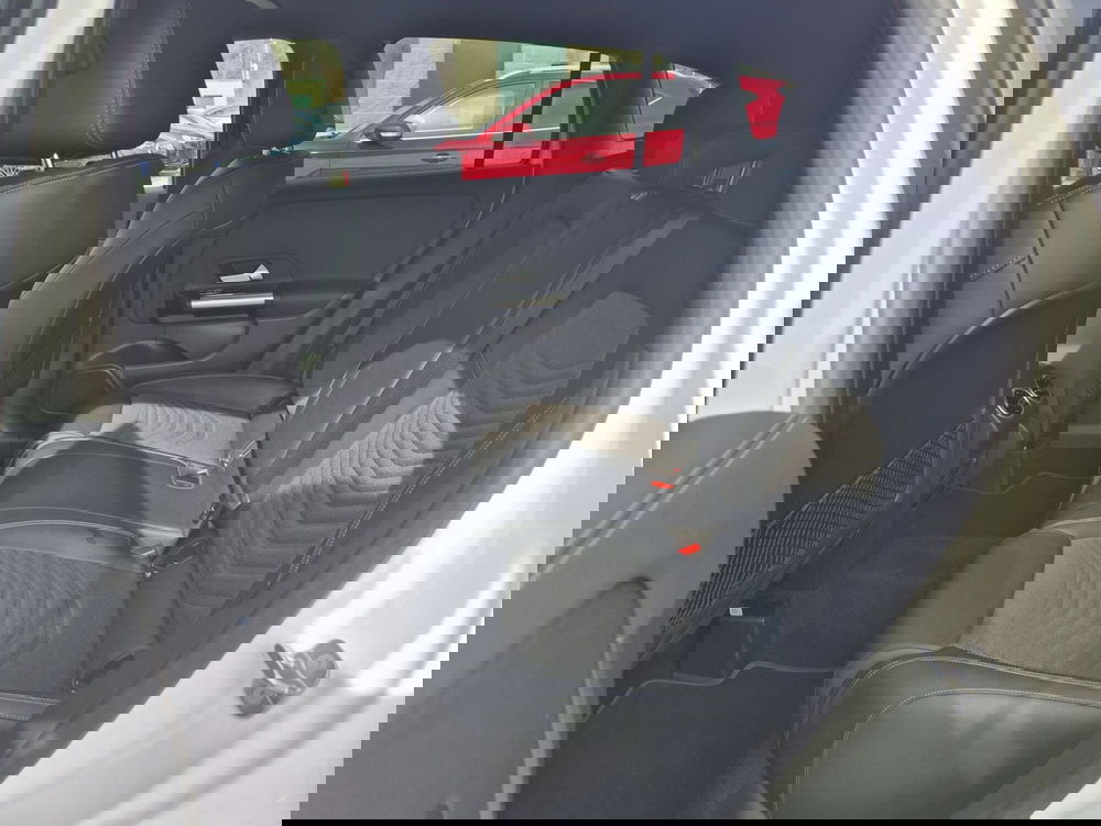 Mercedes-Benz GLA SUV usata  (7)