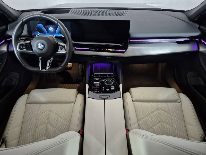 BMW Serie 5 Touring usata a Torino (9)