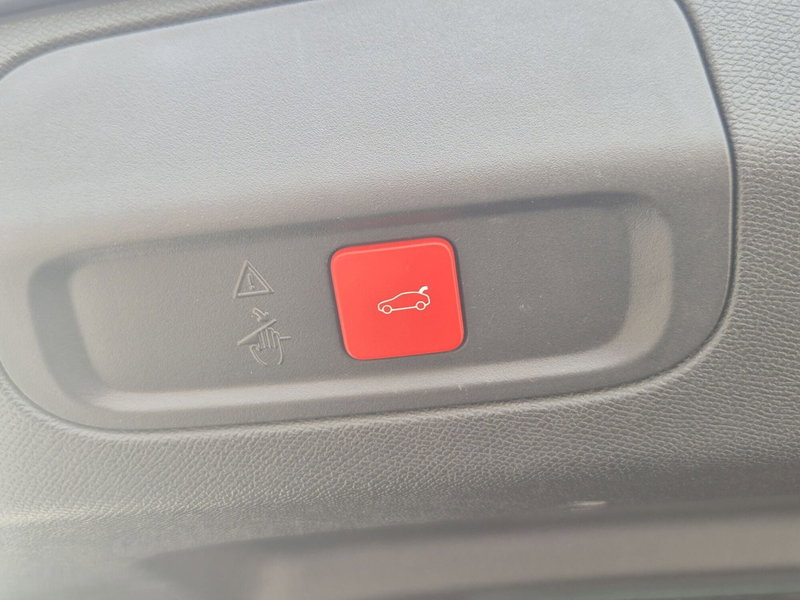 Peugeot 408 usata  (16)