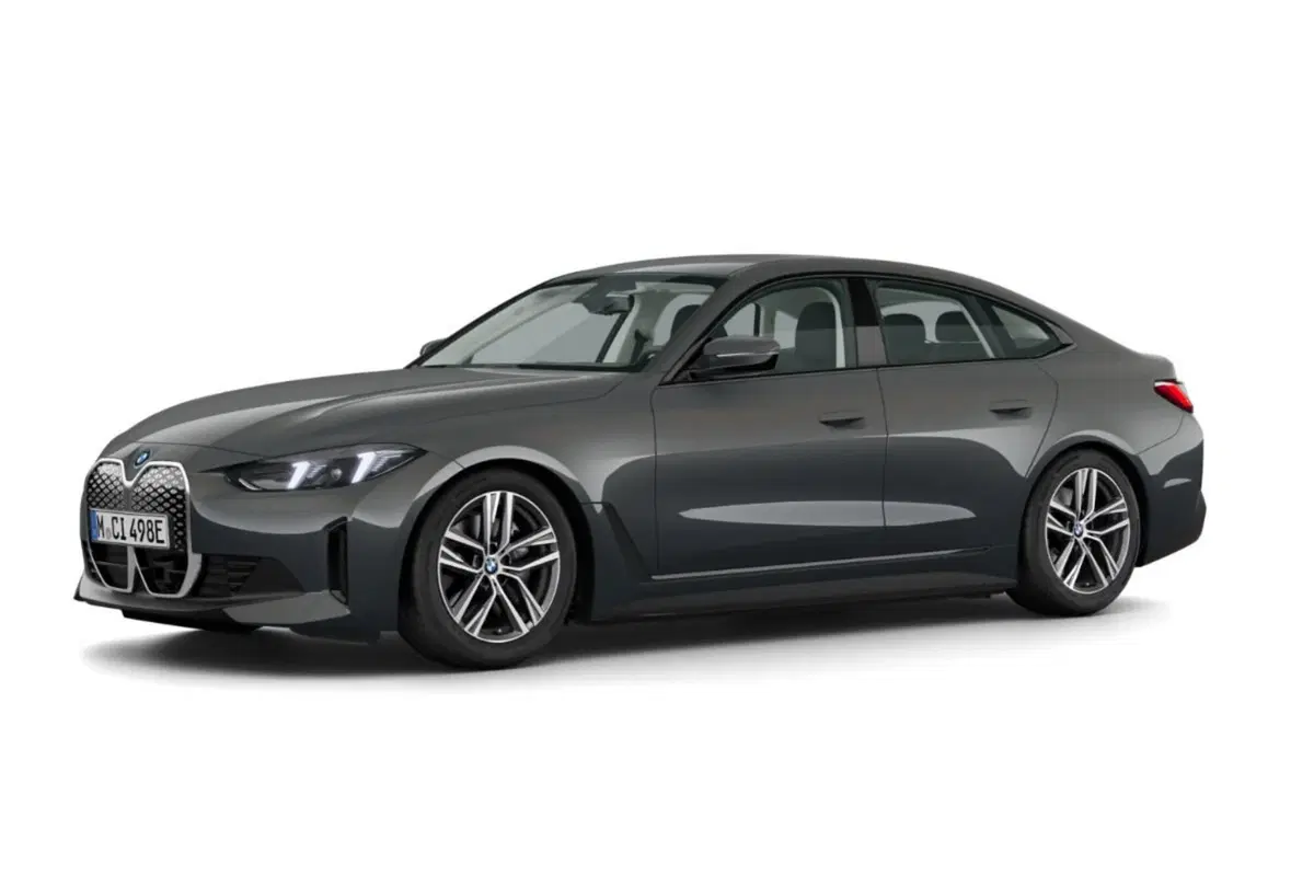 BMW i4 nuova a Torino (2)