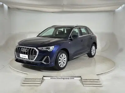 Audi Q3 Sportback 35 2.0 tdi S line edition s-tronic del 2023 usata a Torino