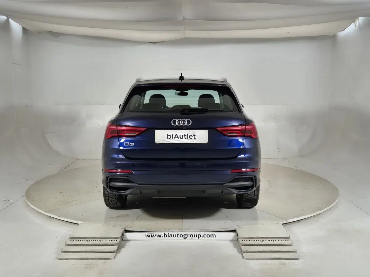 Audi Q3 Sportback usata a Torino (3)