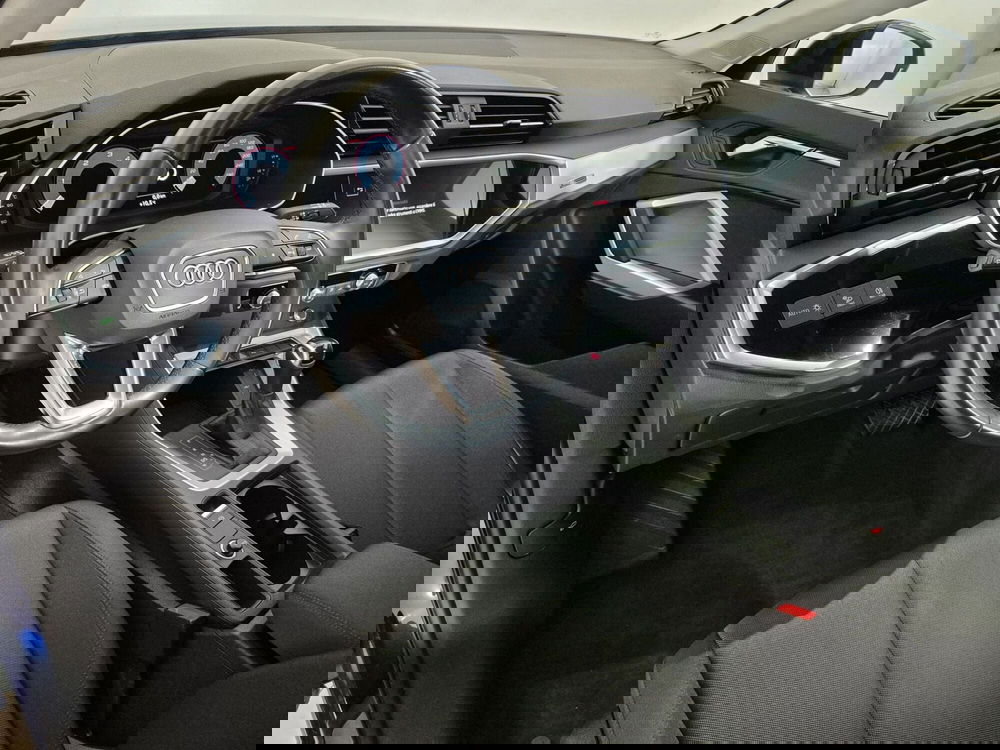 Audi Q3 Sportback usata a Torino (7)