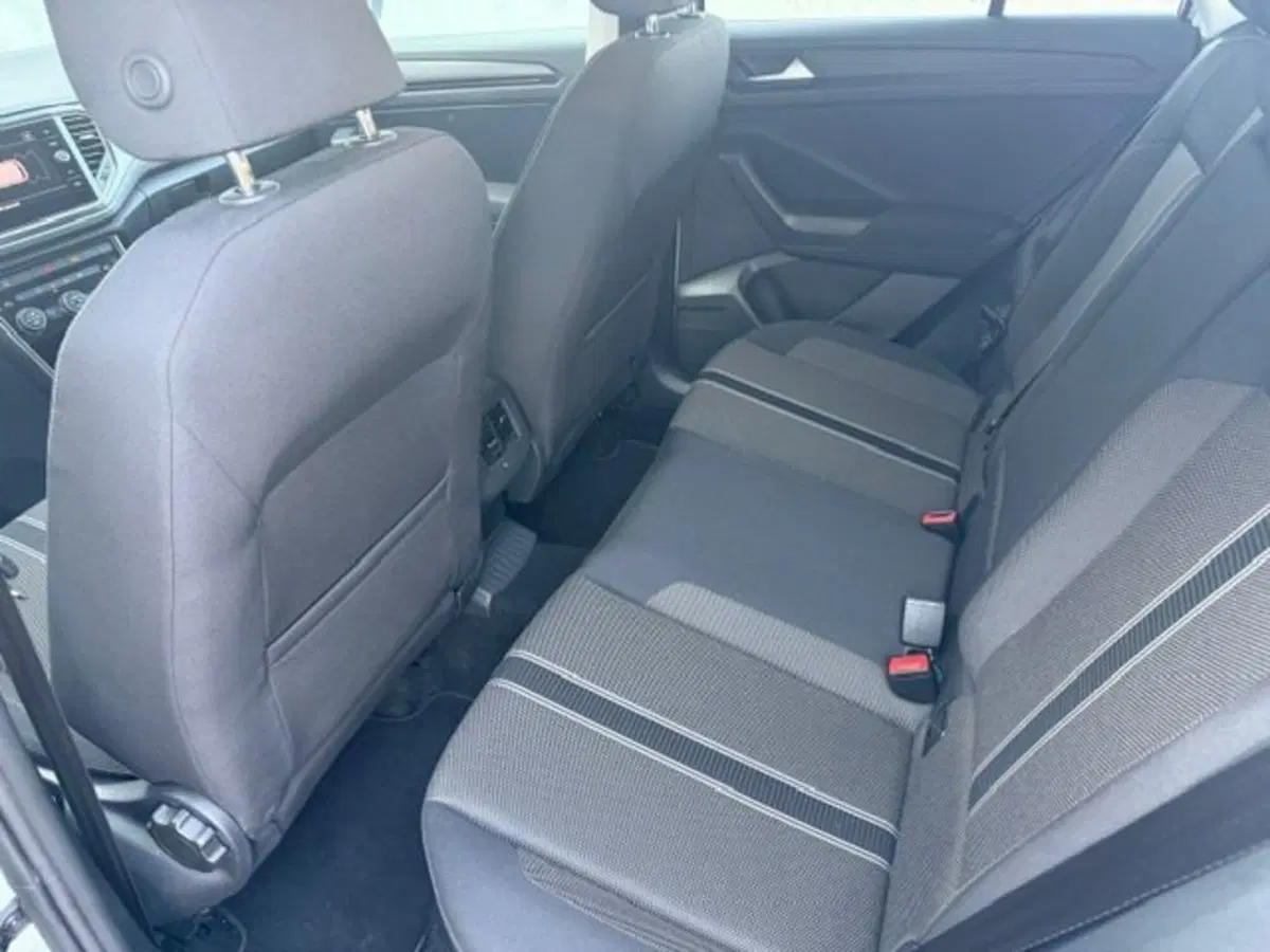 Volkswagen T-Roc usata a Prato (6)