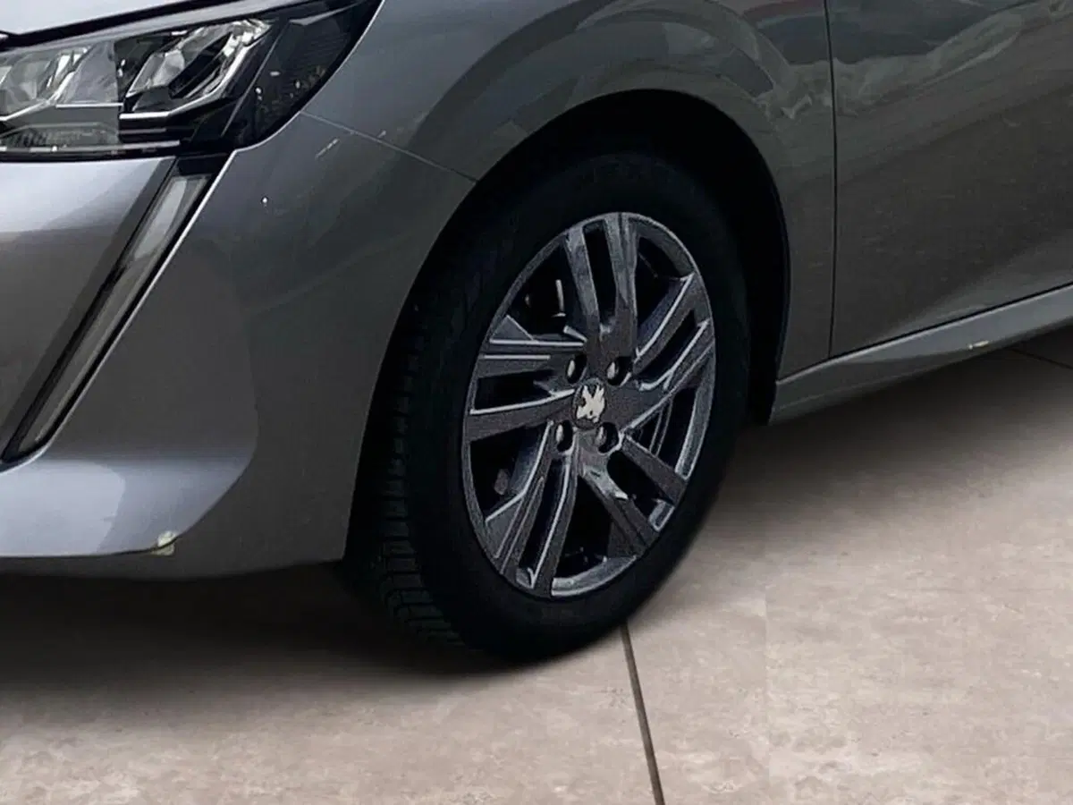 Peugeot 208 usata a Torino (15)