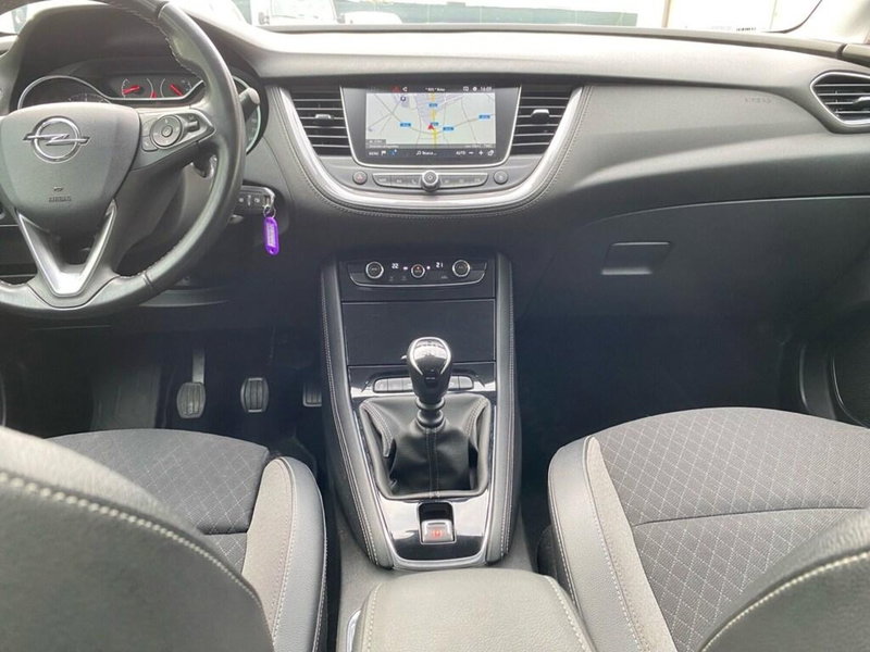 Opel Grandland X usata a Torino (12)