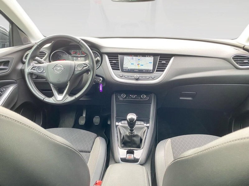 Opel Grandland X usata a Torino (6)