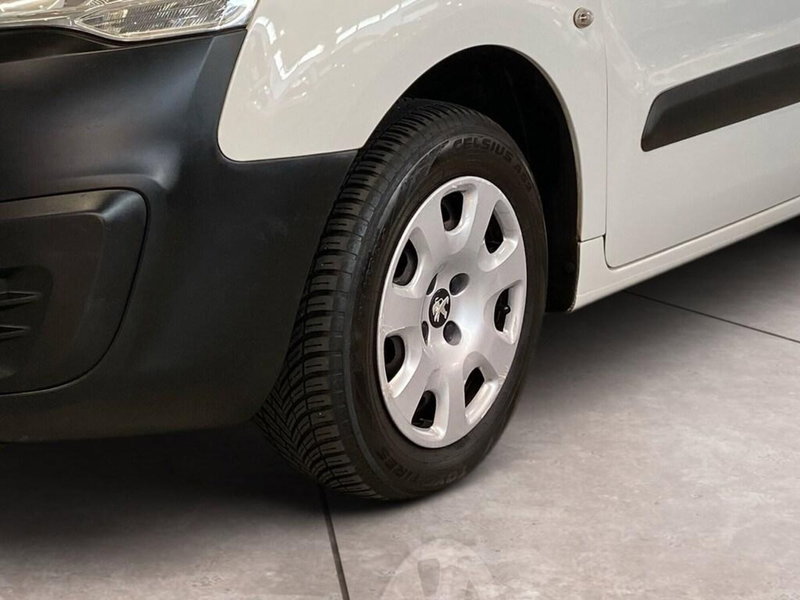 Peugeot Partner Furgone usata a Torino (15)
