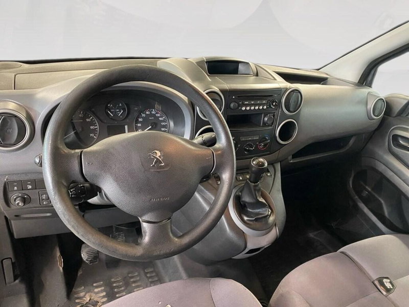 Peugeot Partner Furgone usata a Torino (5)