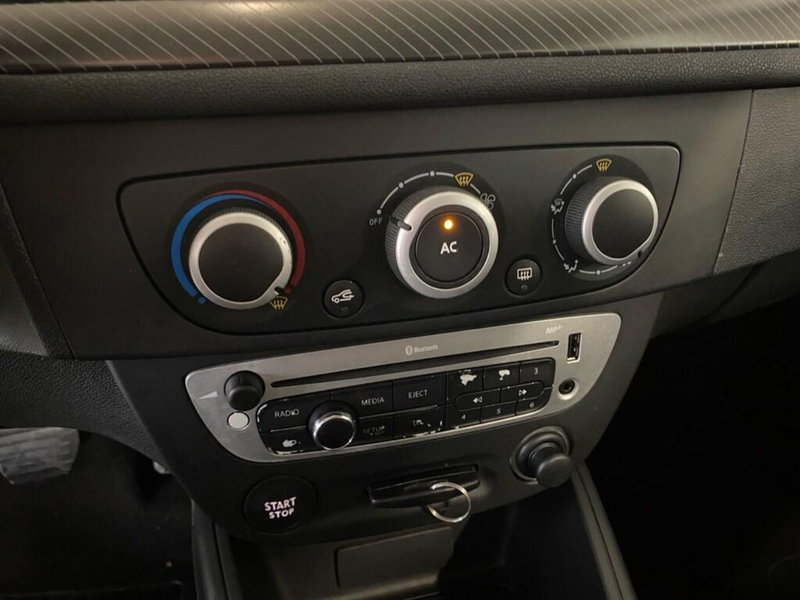 Renault Mégane SporTour usata a Torino (10)