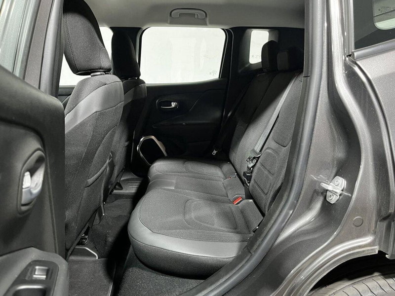 Jeep Renegade usata a Sondrio (11)